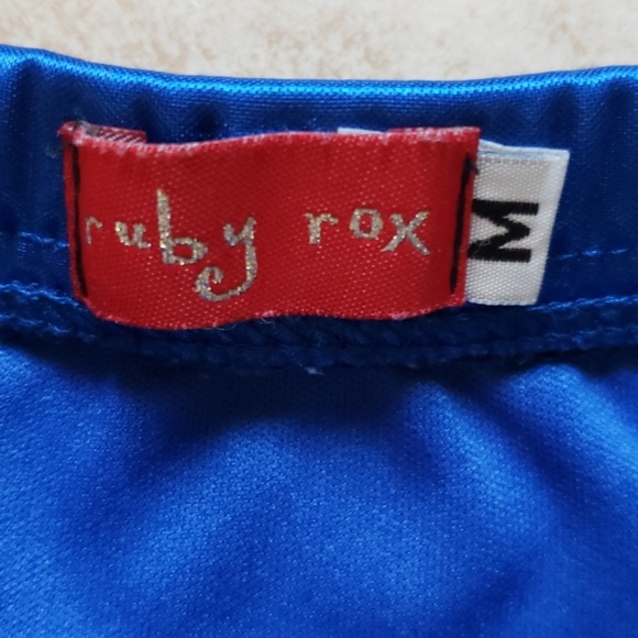 Ruby Rox Strapless Dress - Picture 4 of 6